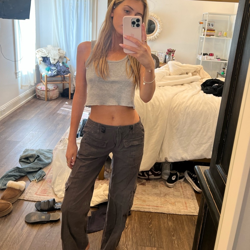 Brandy Melville Kim cargo pants